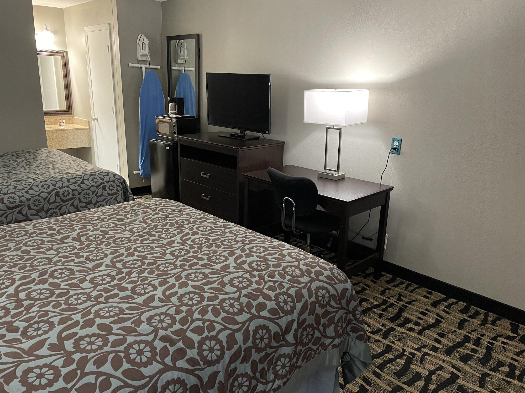 Days Inn & Suites By Wyndham Collierville Germantown Area Екстер'єр фото